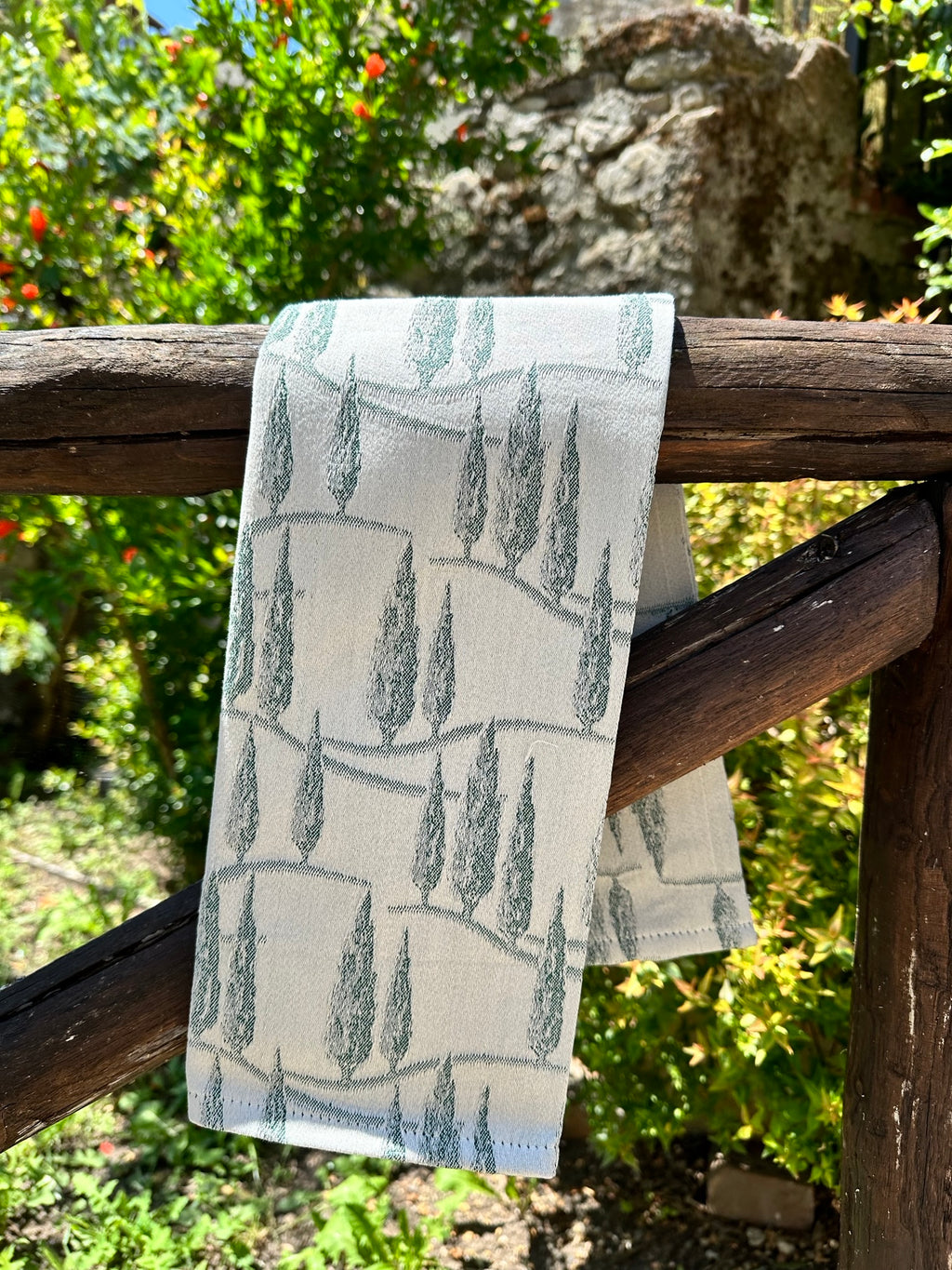 Christmas Garland | Busatti Pomelo Kitchen Towel | Col. 113/111 main image 1