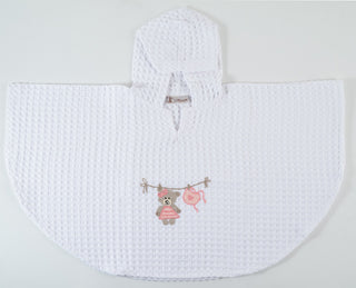 PONCHO MIT ABGERUNDETEN ECKEN