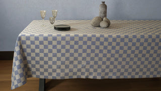Damona - tablecloth (120x120cm) Outlet