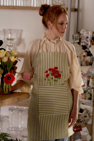 APRON WITH EMBROIDERED POPPIES