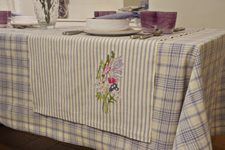 Melograno - Table runner with embroidery