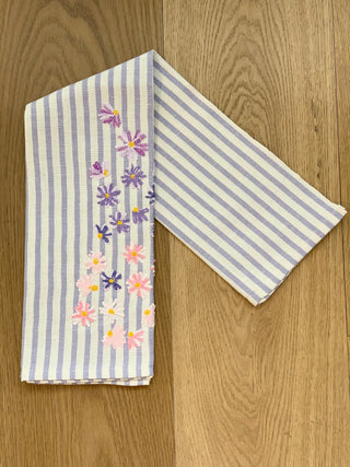 SPRING FLOWERS - EMBROIDERED KITCHEN TOWEL
